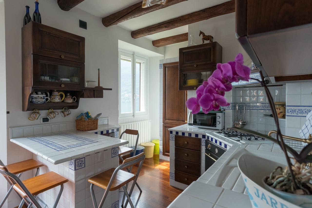 Una Terrazza Da Sogno By Rent All Como Leilighet Carate Urio Eksteriør bilde